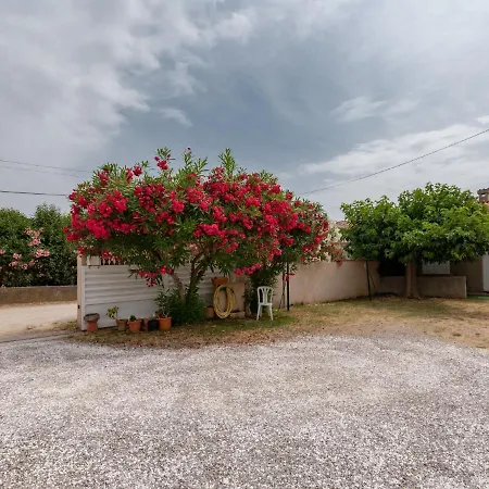 Dami I-2 By Interhome *